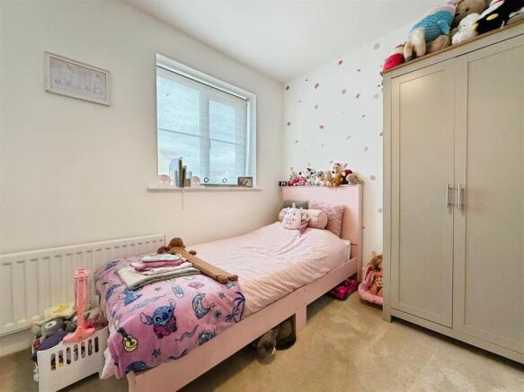 2 bed Semi-Detached for sale Image 10