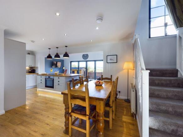 Kitchen Diner