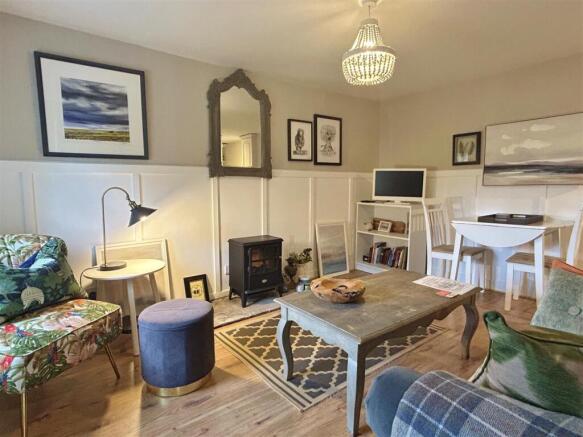 Lounge towards dining area
