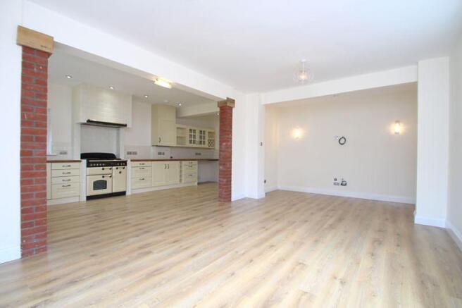 Living/Dining Room