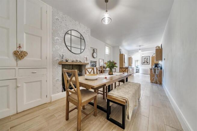 Abington Avenue, Northampton