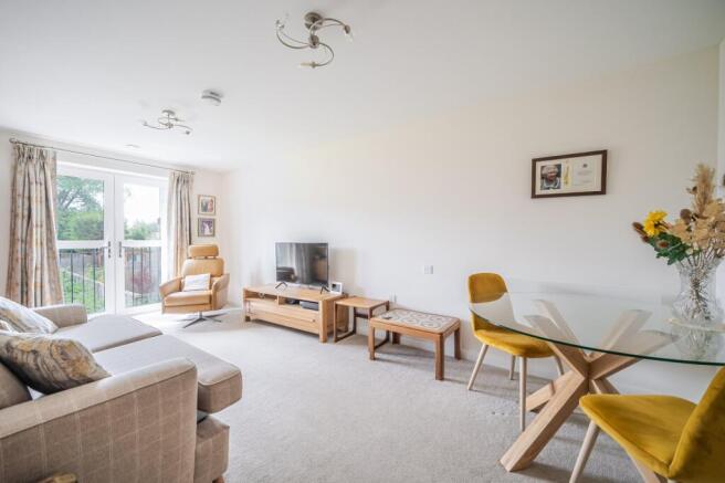 1 bed Apartment for sale Image 12