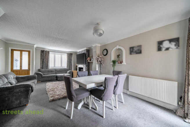 74a77418-b2b2-479...