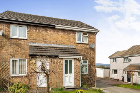 Cedar Close, Callington, PL17