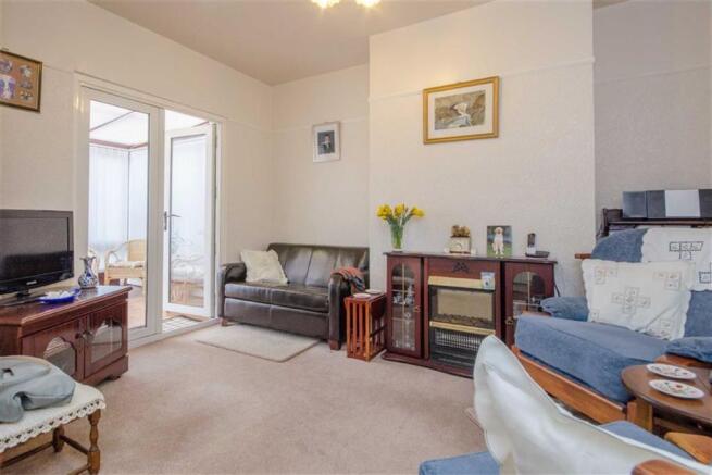 SITTING ROOM