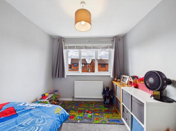 3 bed Semi-Detached for sale Image 12