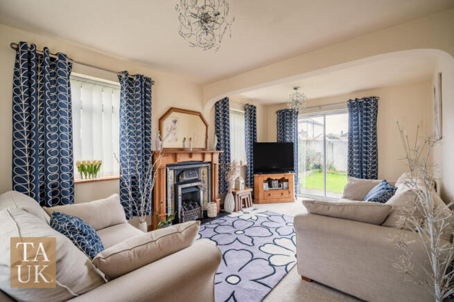 Maes Glas, Rhos On Sea, LL28 photo 2