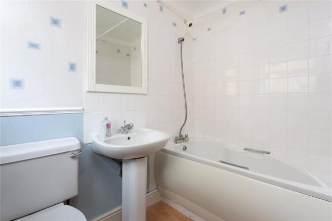 2 bed Bungalow for sale Image 7