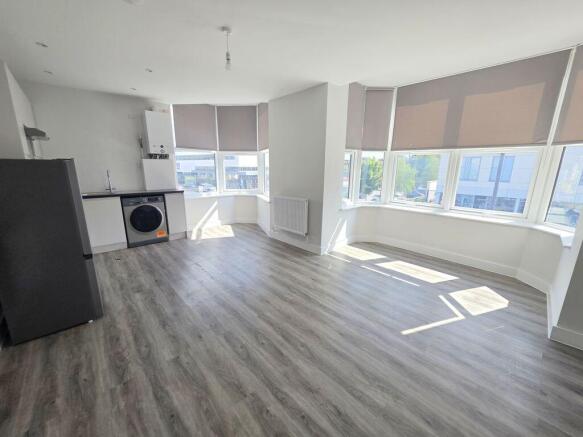Lounge/Kitchen