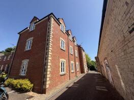1, 21 Westonbirt House, Woodcutters Mews, Groundwell, Swindon SN25 4DP