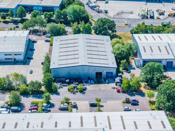Unit-1-Westerngate-Ind.-Est.,-Swindon-88.jpg