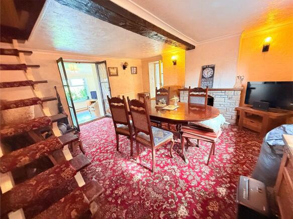 3 bed Semi-Detached for sale Image 10
