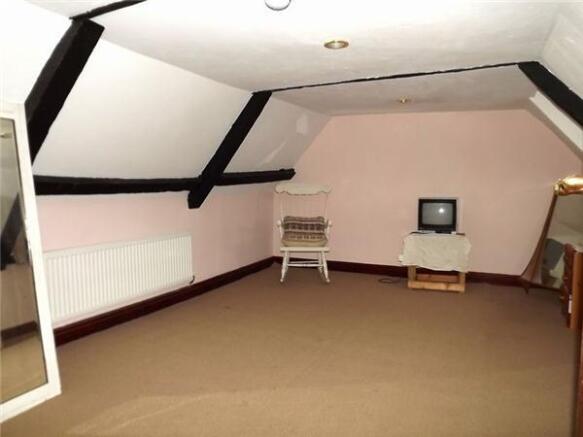 LOFT BEDROOM