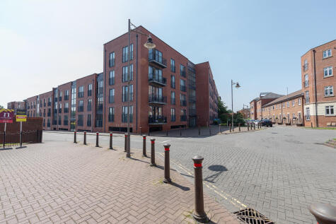 Rumbush Lane, Solihull, B90