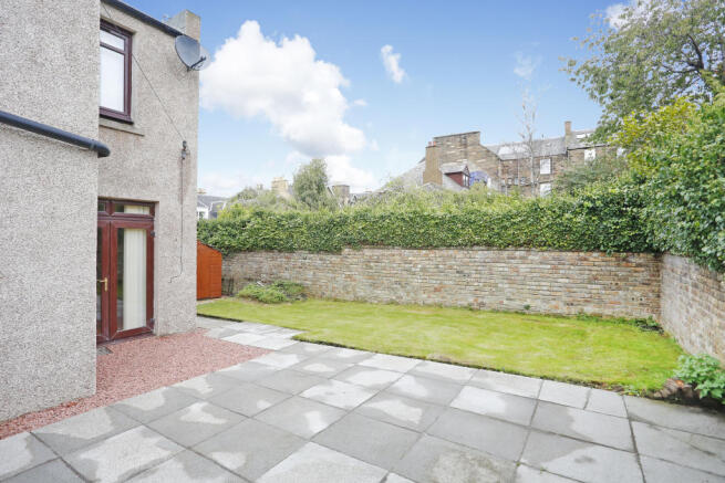 Private South Facing Garden