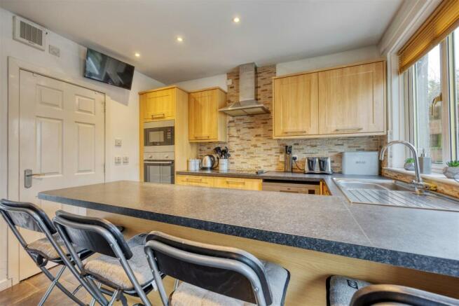 38_CRAIGENBAY_RD_LENZIE_012.JPEG