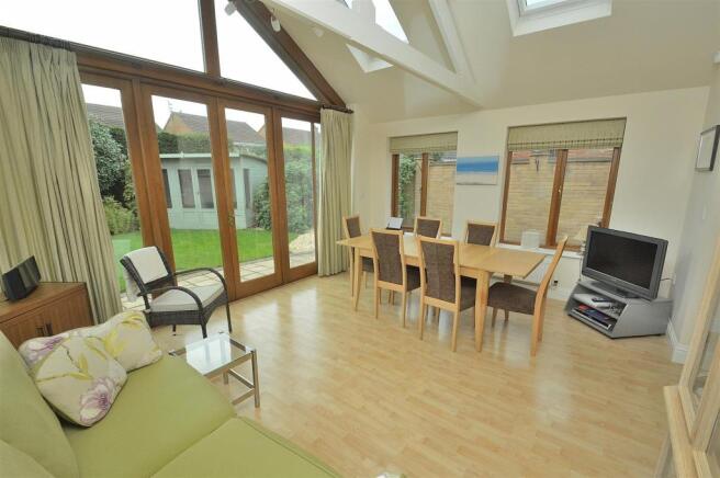 Living/Dining Room