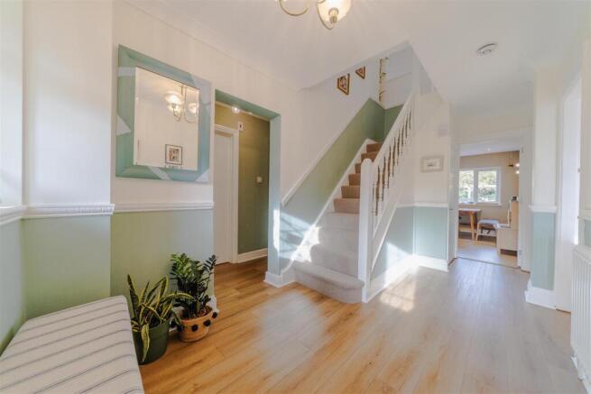 Chesterwood Road, Kings Heath, Birmingham photo 4
