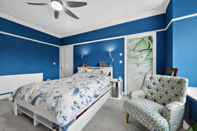 6 bed Terraced for sale Image 11