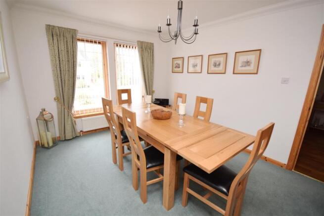 Dining Room.JPG
