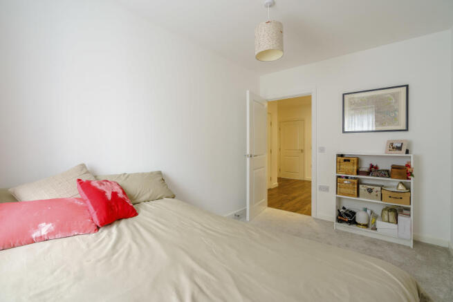 8425303-interior12