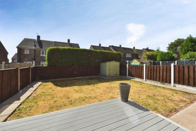 3 bed Terraced for sale Image 4