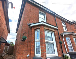 16, School Lane, Newport PO30 5JX