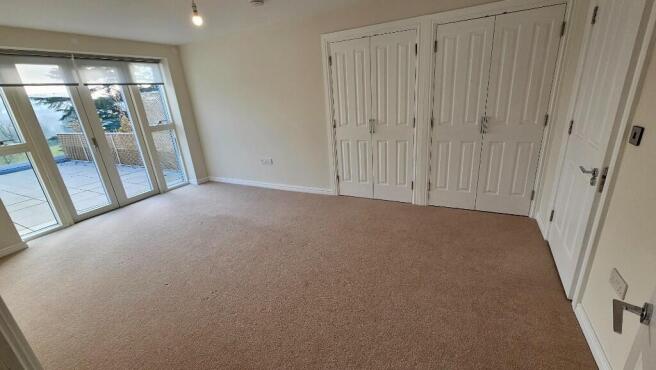 2 bed Retirement Property for sale Image 5