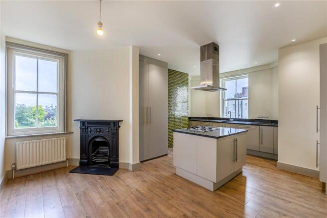 Victoria Mansions, Queen's Club Gardens, Hammersmith and Fulham, London, W14 photo 4