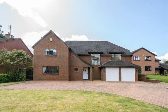 6 Ashby Park