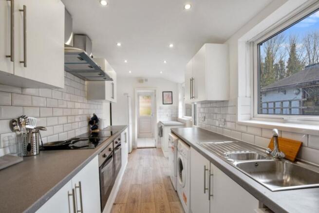 Lrg_276966_4_3118224