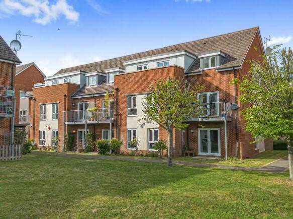 CONTEMPORARY APARTMENT BUILDING.jpg
