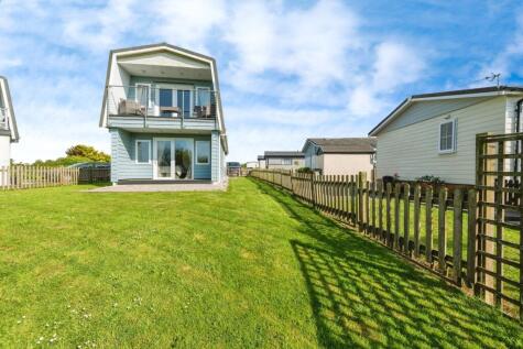 Merope, St Merryn Park, PL28