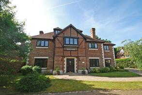 Chatto Lodge, Ledborough Gate, Beaconsfield HP9 2DQ