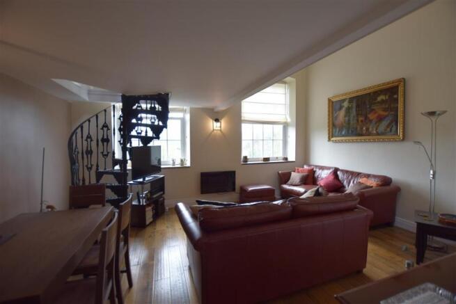 Sitting Room 3