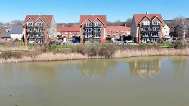 Lake Avenue, Mytchett, Camberley photo 4