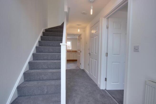 3 bed Town House for sale Image 5
