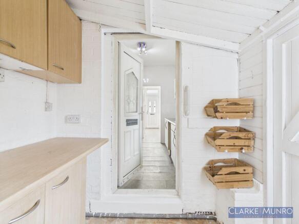 3 bed Terraced for sale Image 7