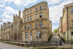 Flat 3, Hay Hill House, Hay Hill, City Centre, Bath BA1 5LZ