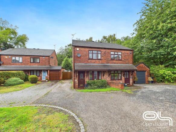 2-bed house on Littleworth Road, Cannock, £205,000