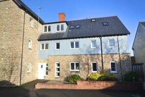 Flat 2, 79, Lubbecke Way, Dorchester DT1 1WQ