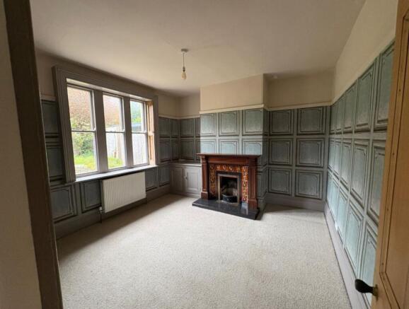 3 bed Semi-Detached for sale Image 8
