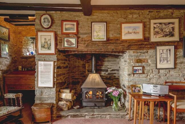 The Gobe, Gladestry-33.jpg