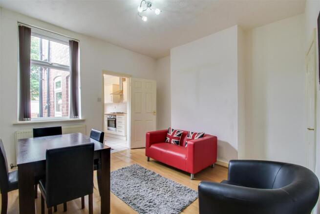 2 bed Terraced for sale Image 4