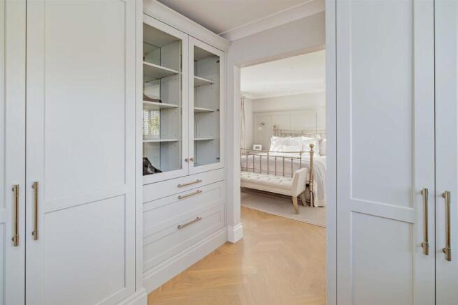8668417-stills-interior21(1)-800.jpg