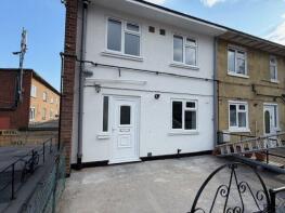 18a, Tadworth Parade, Hornchurch RM12 5BA