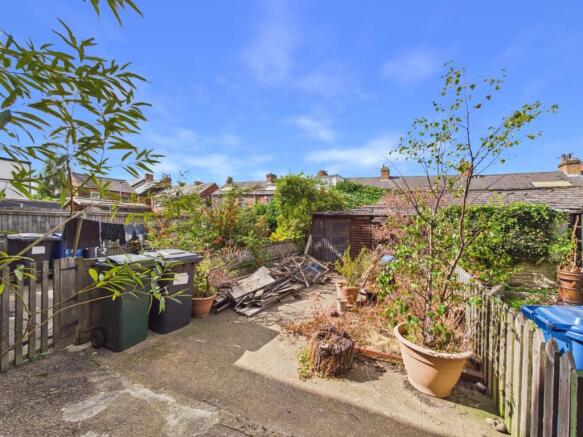 2 bed Terraced for sale Image 10