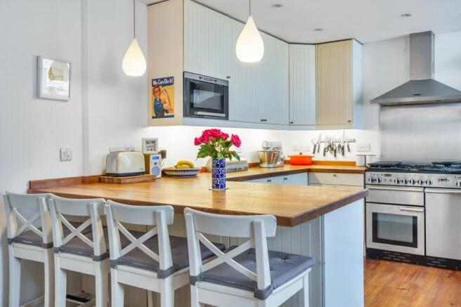 BREAKFAST ROOM