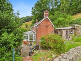 The Waynes, Middletown, Welshpool SY21 8DJ