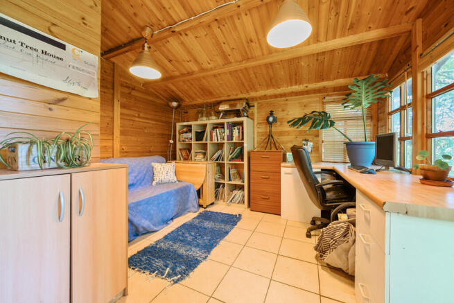 Home office / Studio with space for 2 x desks and a separate storage room